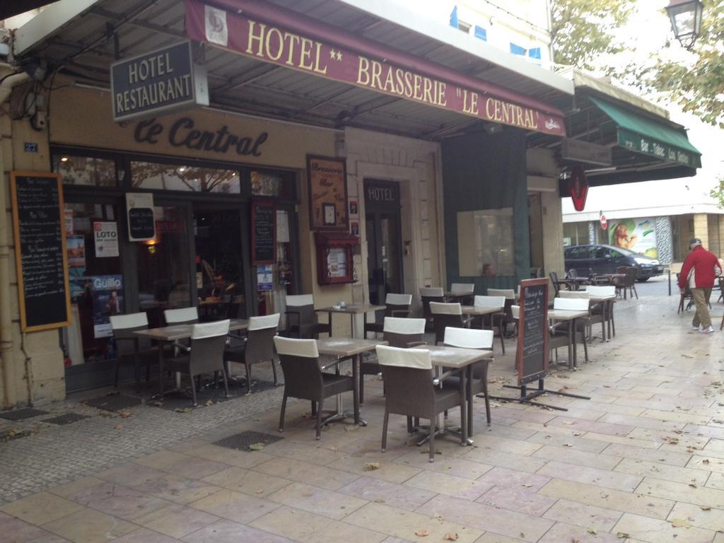 Hotel Restaurant Le Central Châteaurenard Eksteriør billede
