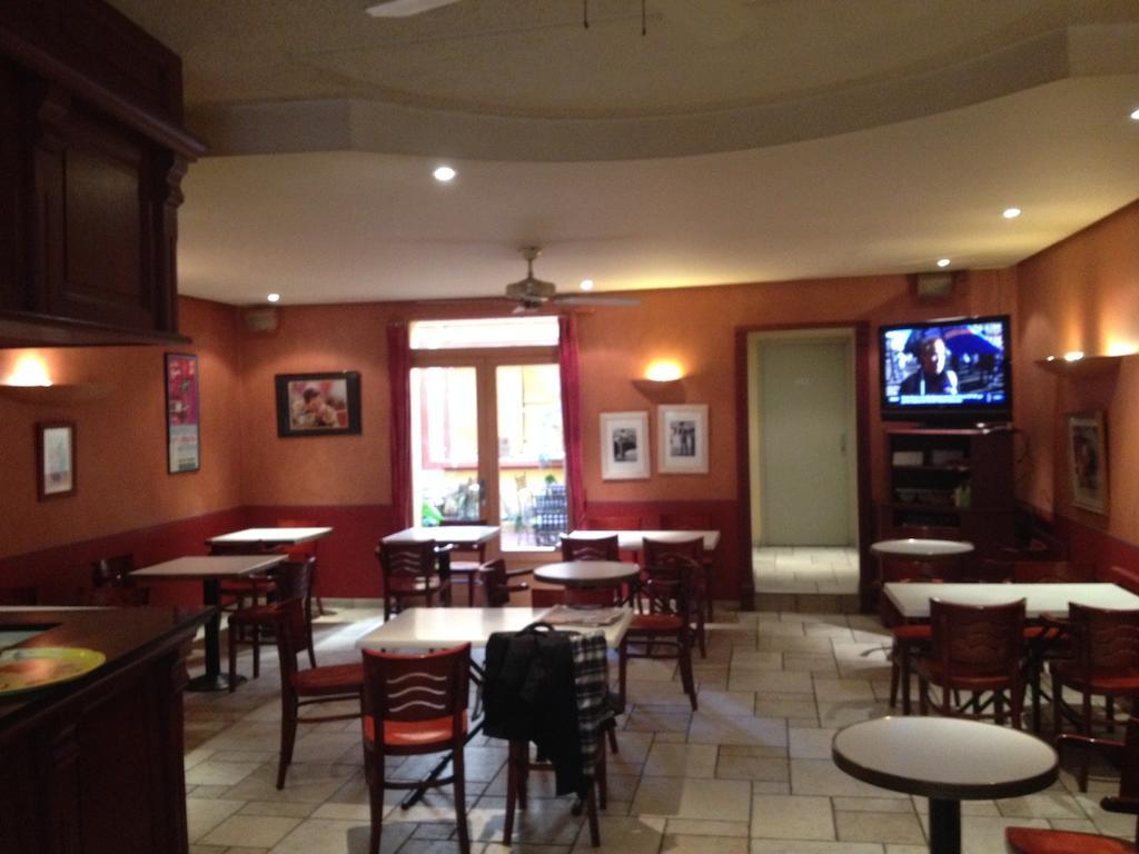 Hotel Restaurant Le Central Châteaurenard Eksteriør billede